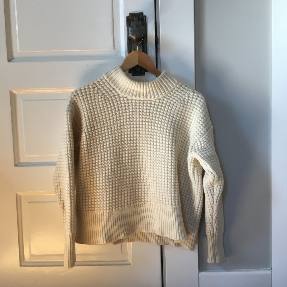 Everlane Wool-Cashmere Waffle Square Crew - size M